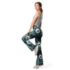 Flare leggings left view | GearBunch