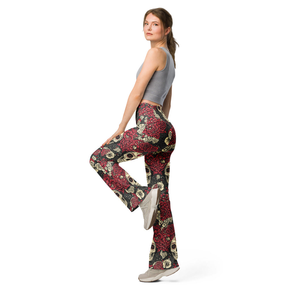 Flare leggings left view | GearBunch