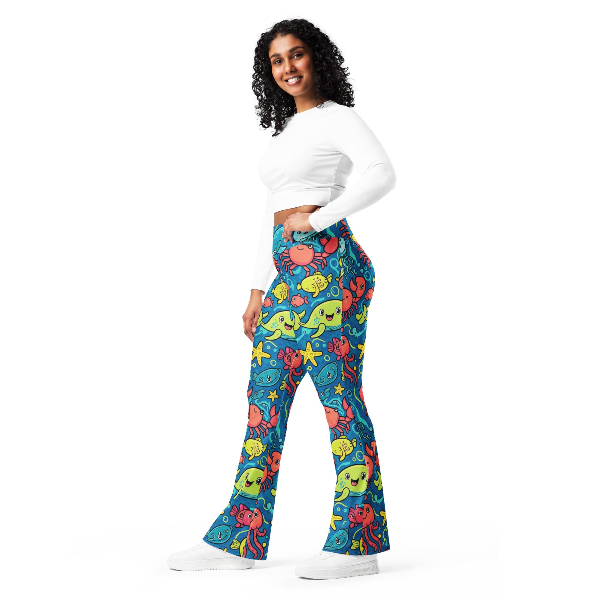 Vibrant Under the Sea Flare Leggings | GearBunch