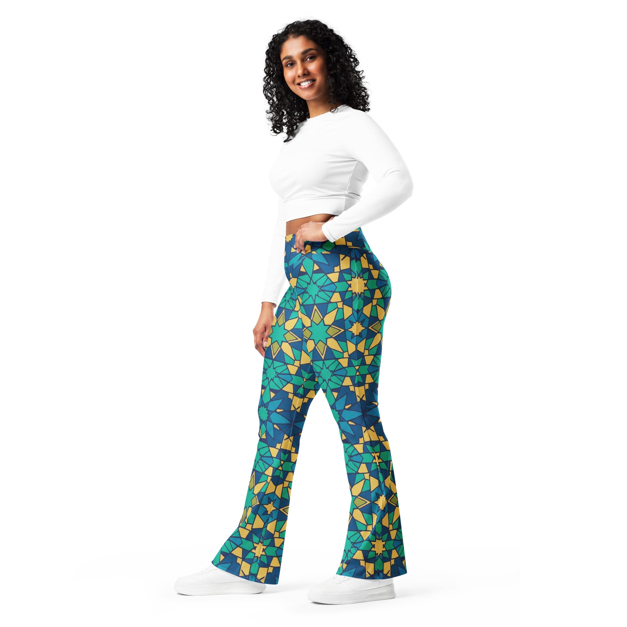 Zellige Peacock Flare Leggings | GearBunch
