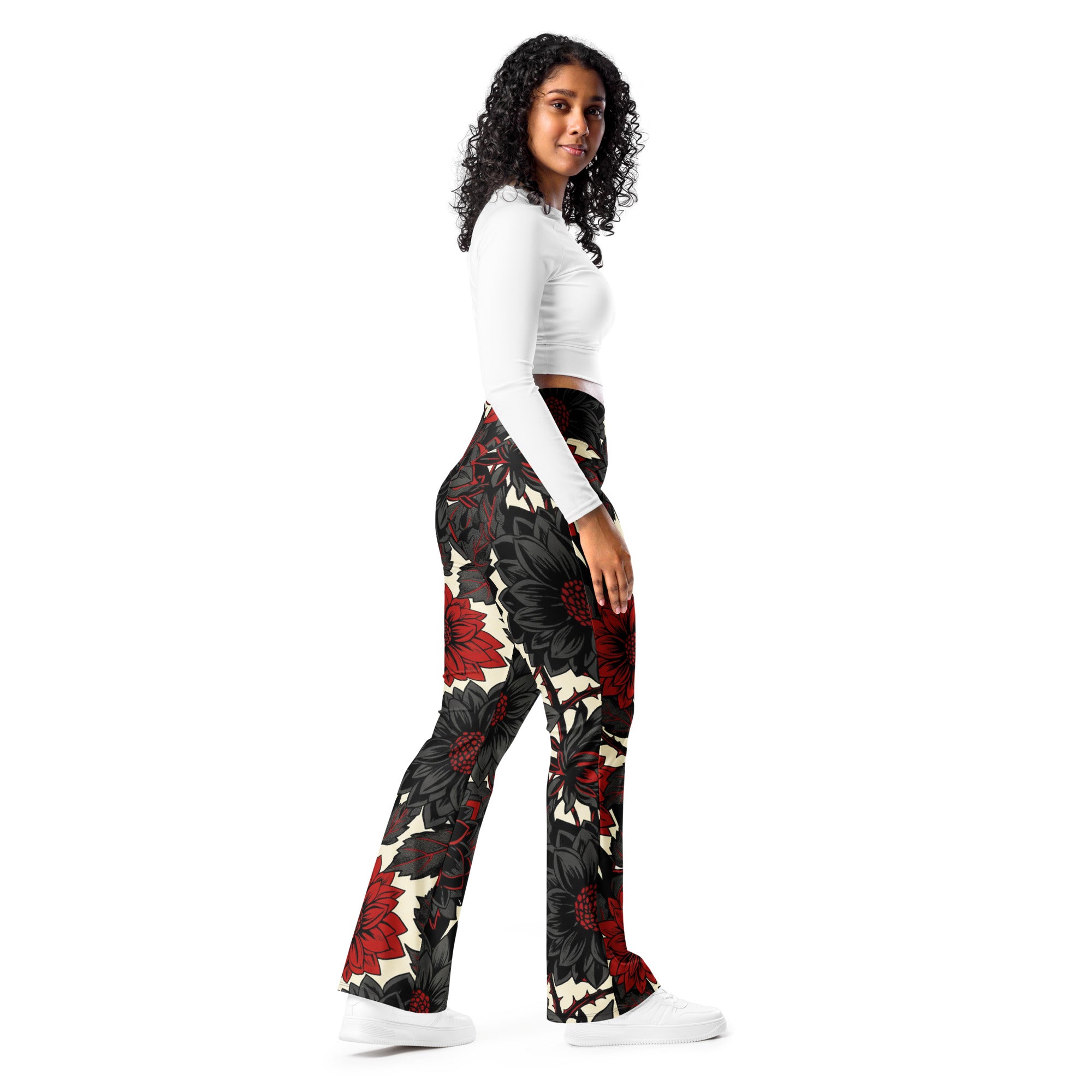 Black Dahlia Bloom Flare Leggings | GearBunch