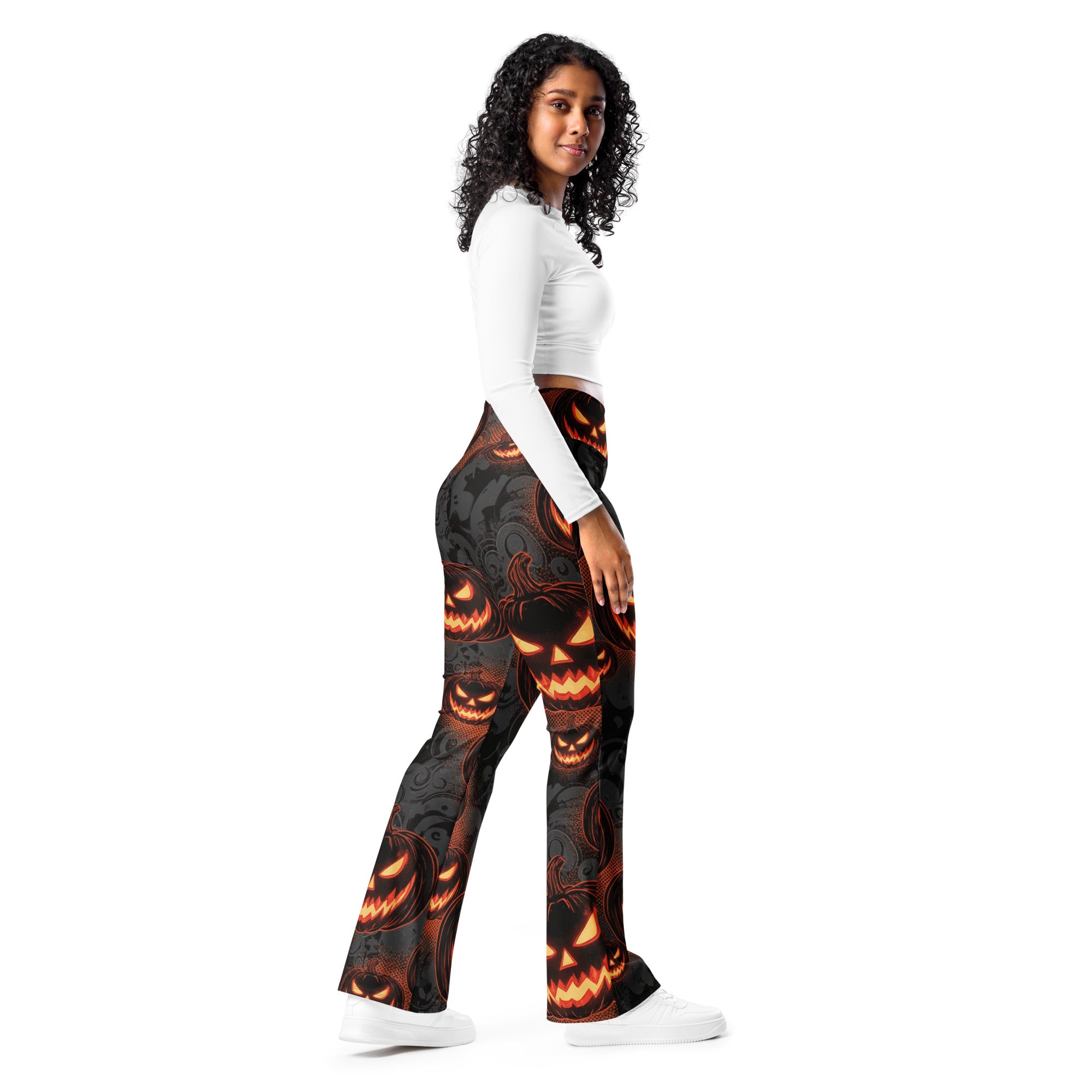 Carved Jack-o-Lantern Glow Flare Leggings | GearBunch