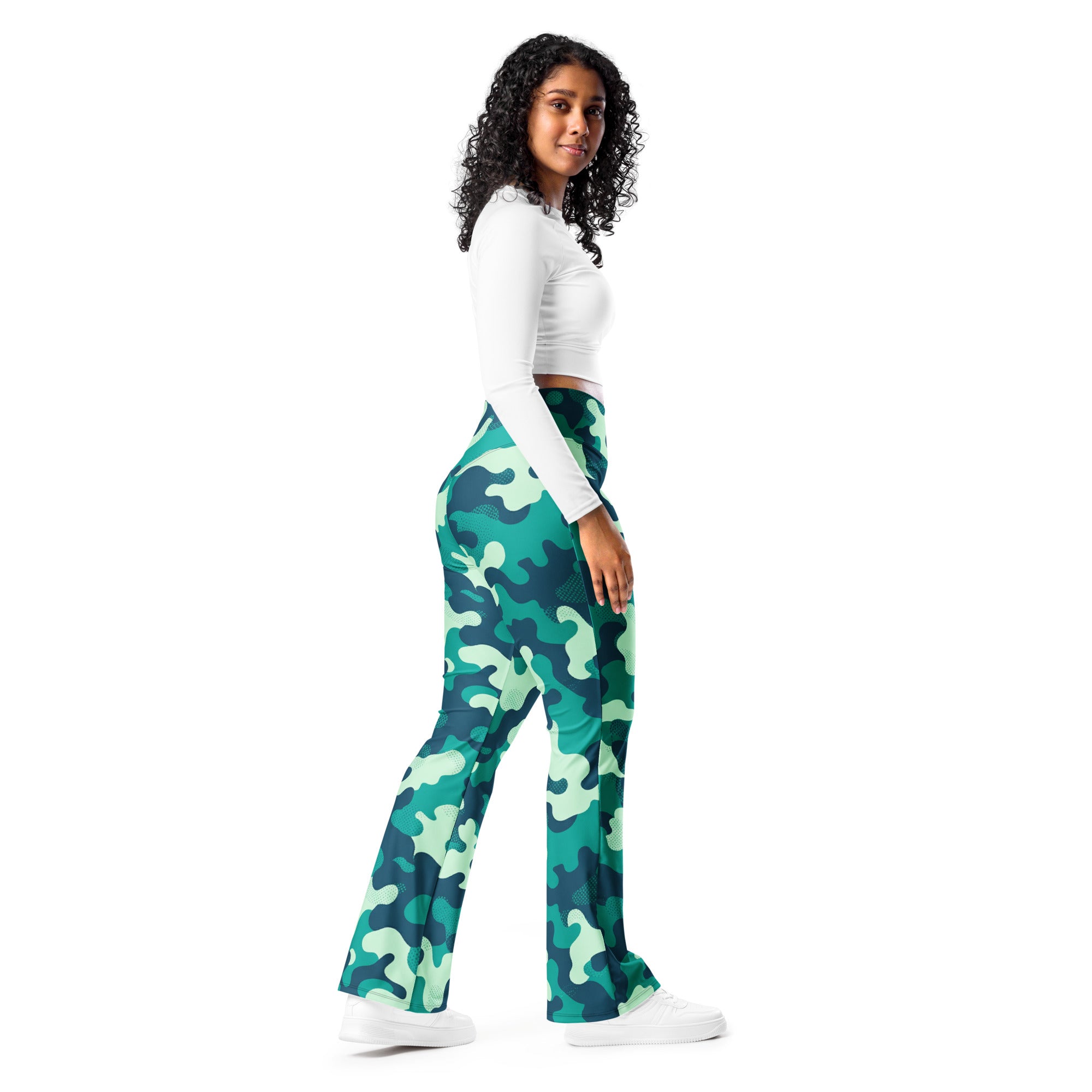 Ocean Teal Camo Flare Leggings | GearBunch