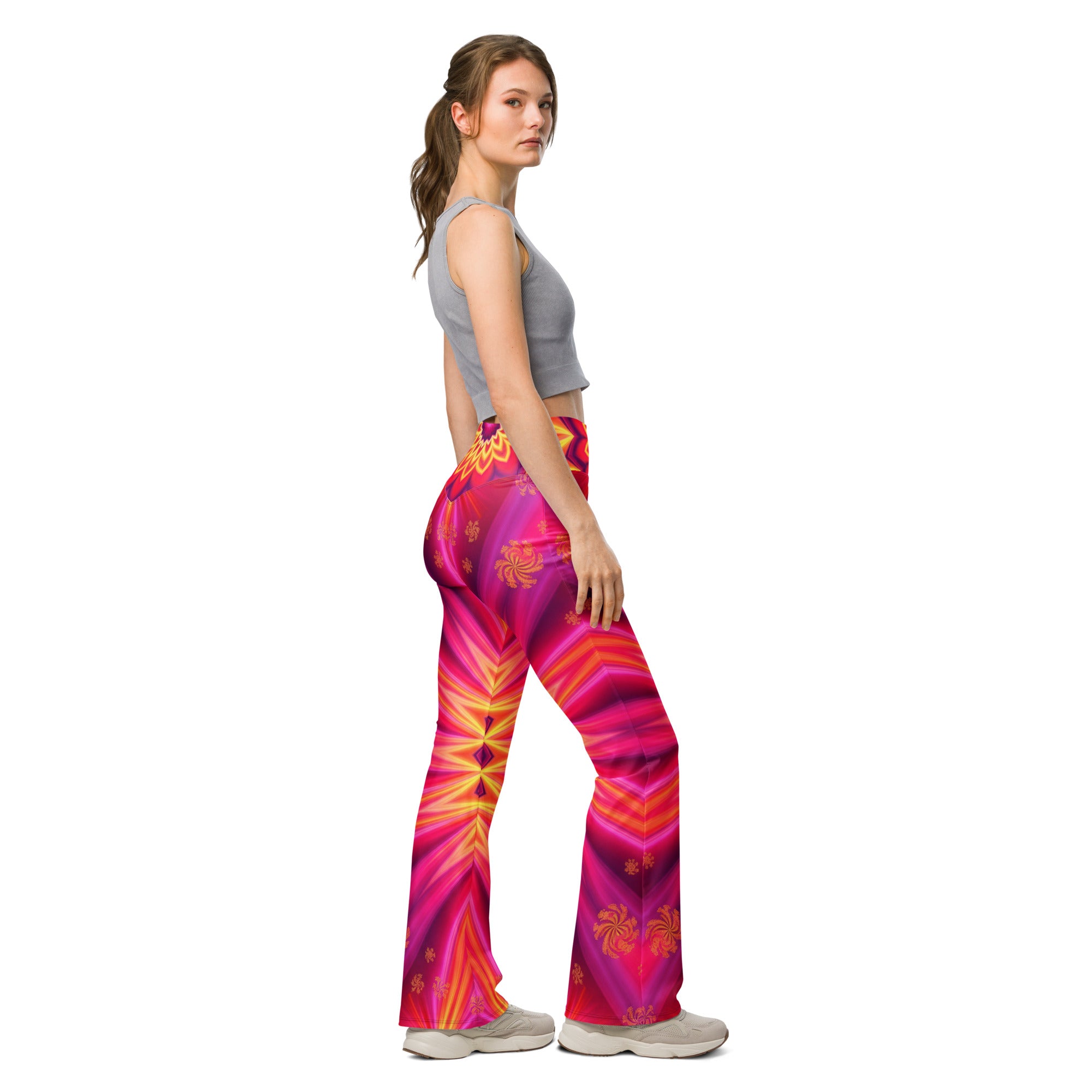 Psychedelic Plasma Core Flare Leggings | GearBunch