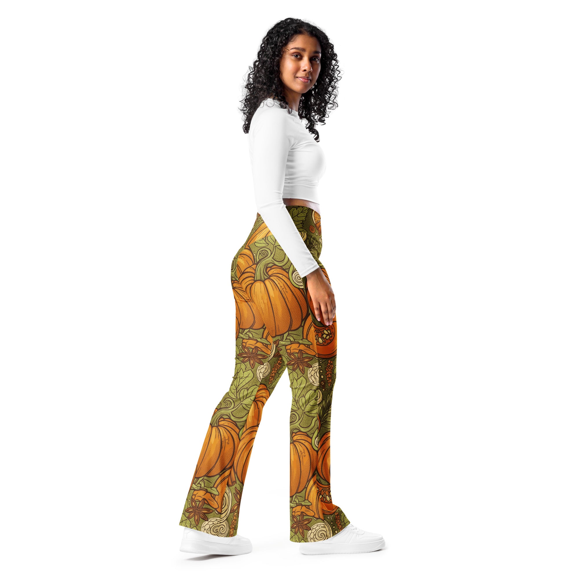 Pumpkin Spice Botanical Flare Leggings | GearBunch