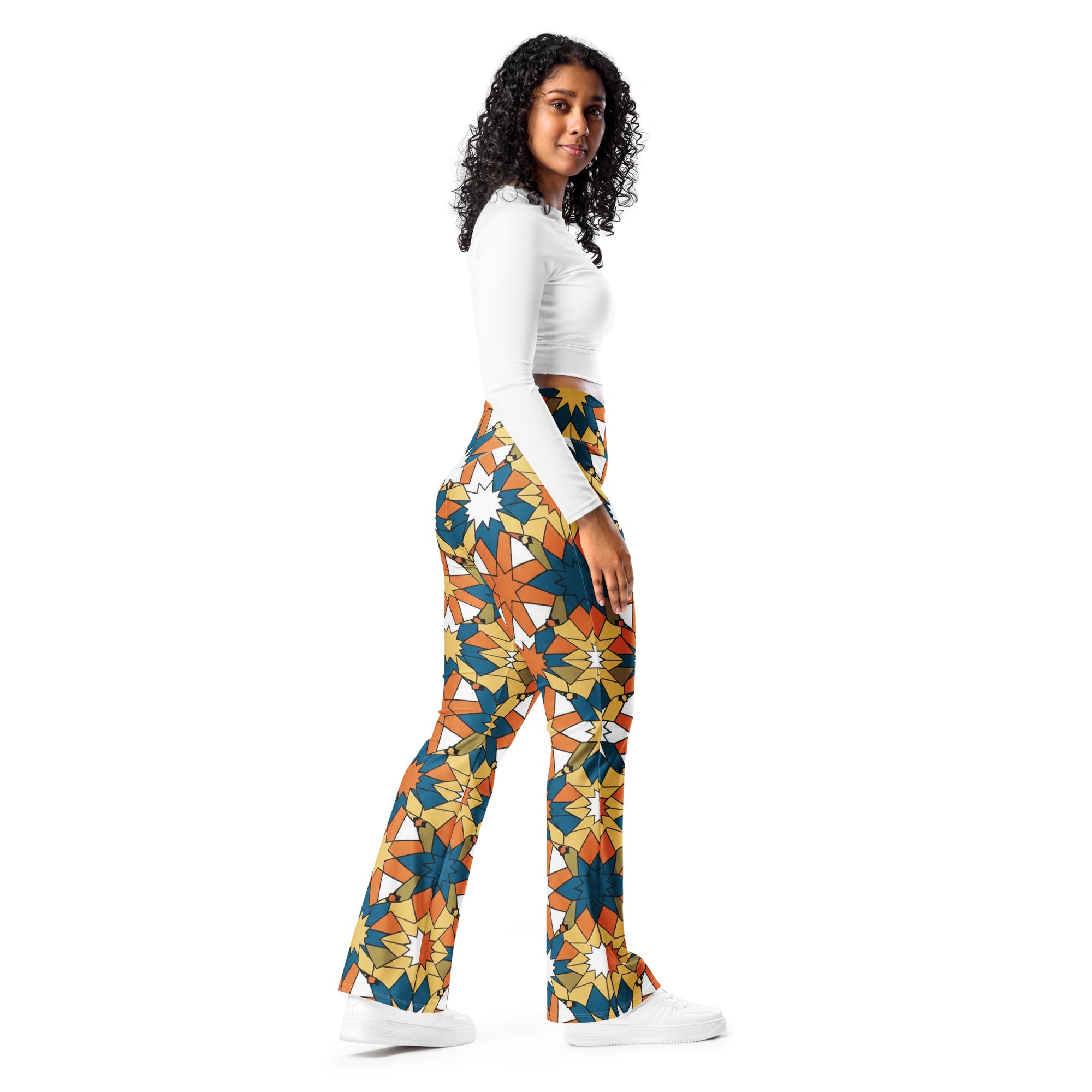 Zellige Ocean Sunset Flare Leggings | GearBunch