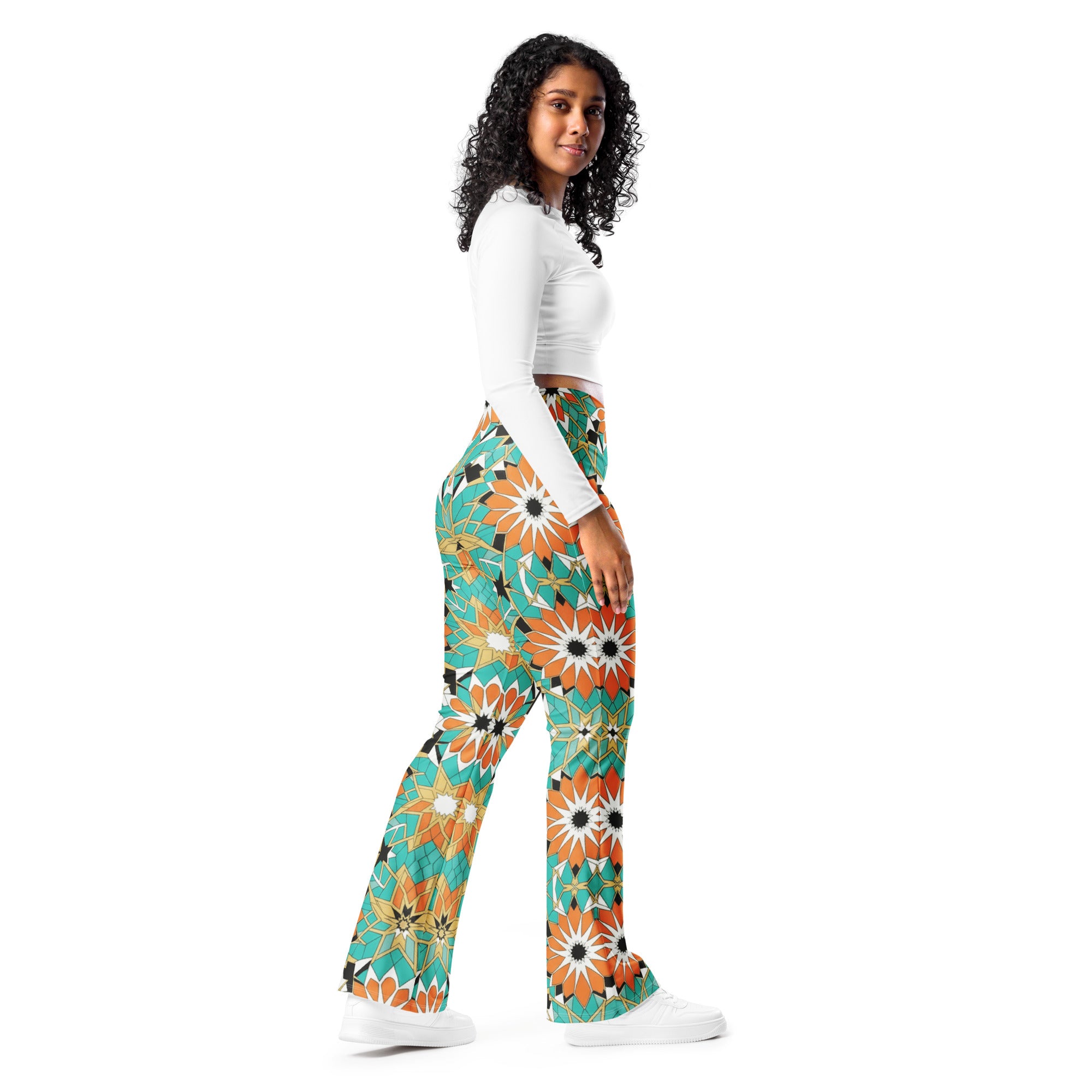 Zellige Turquoise Coral Flare Leggings | GearBunch