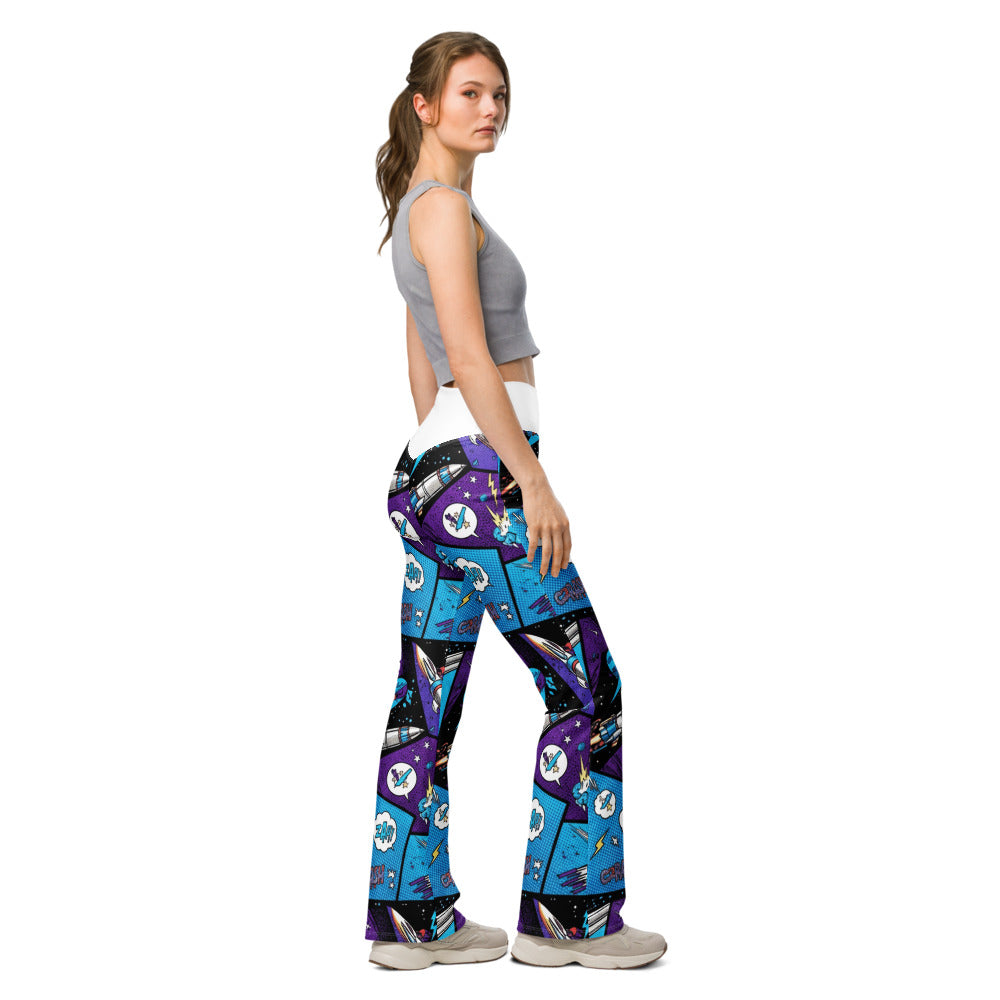 Flare leggings right view | GearBunch