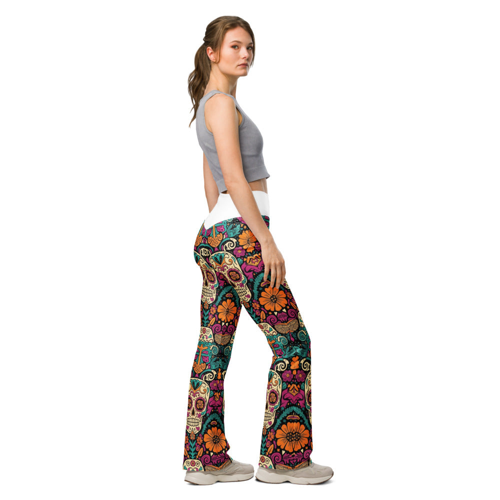 Flare leggings right view | GearBunch