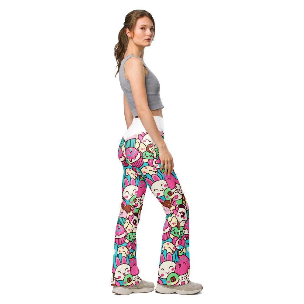Flare leggings right view | GearBunch