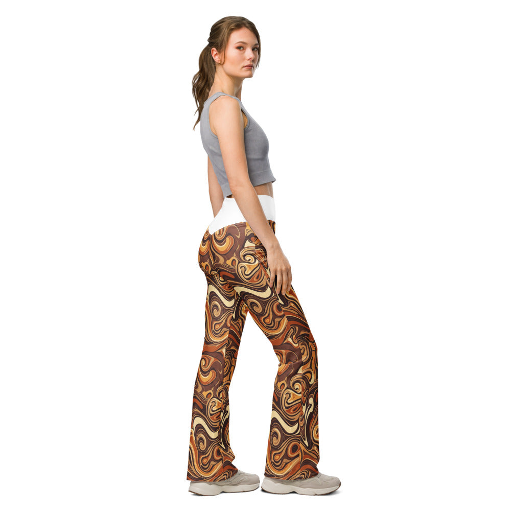 Flare leggings right view | GearBunch