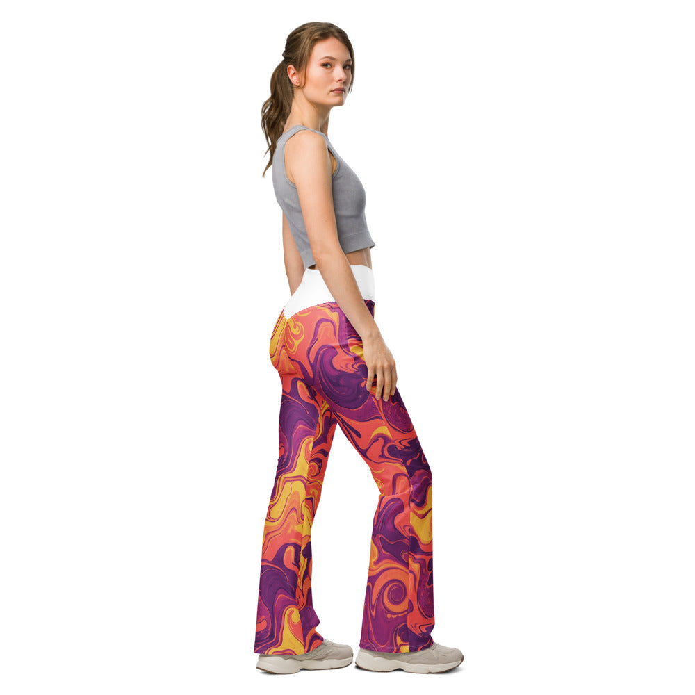 Flare leggings right view | GearBunch