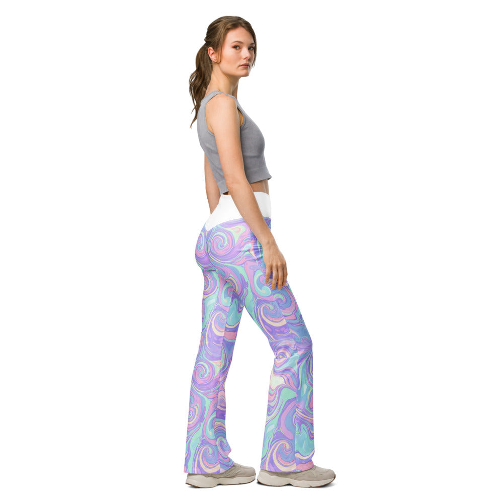 Flare leggings right view | GearBunch