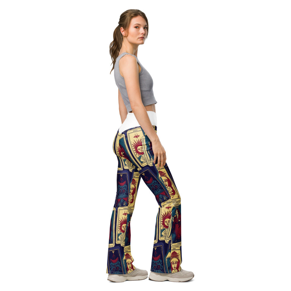 Flare leggings right view | GearBunch