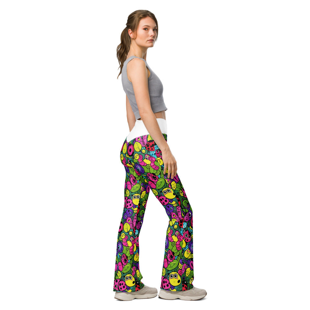 Flare leggings right view | GearBunch