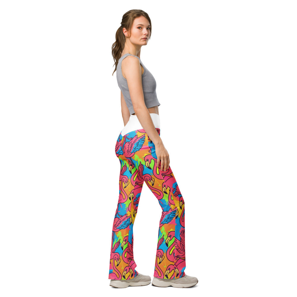 Flare leggings right view | GearBunch