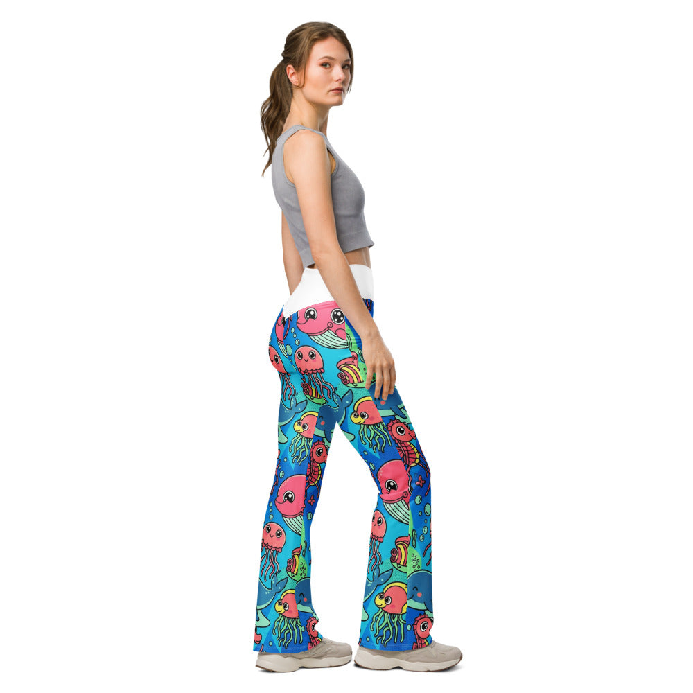 Flare leggings right view | GearBunch