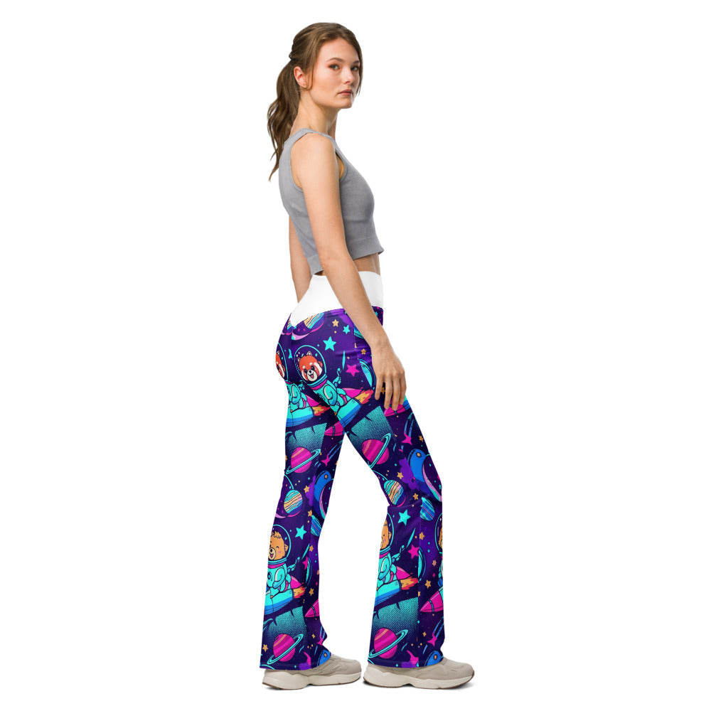 Flare leggings right view | GearBunch
