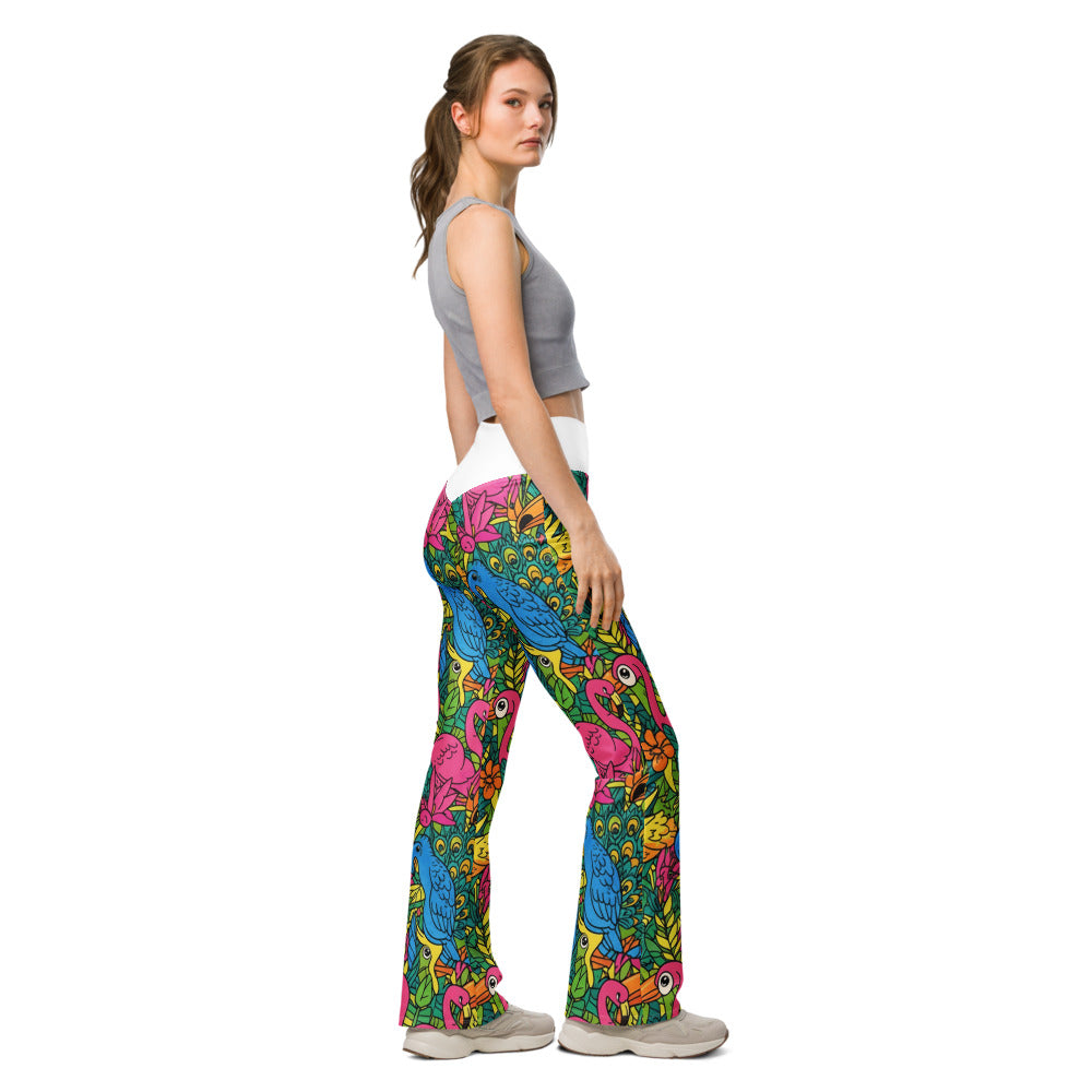 Flare leggings right view | GearBunch