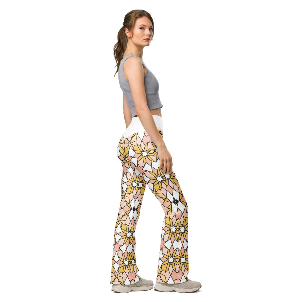 Flare leggings right view | GearBunch