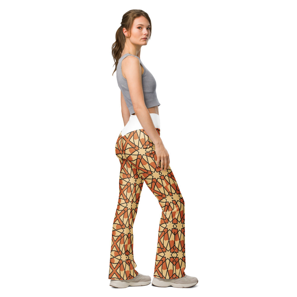 Flare leggings right view | GearBunch