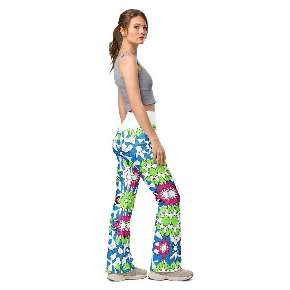 Flare leggings right view | GearBunch