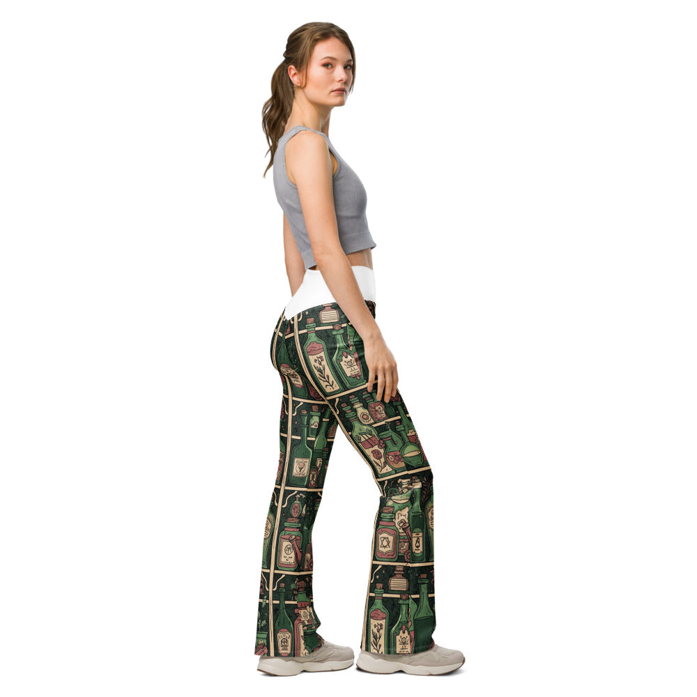Flare leggings right view | GearBunch
