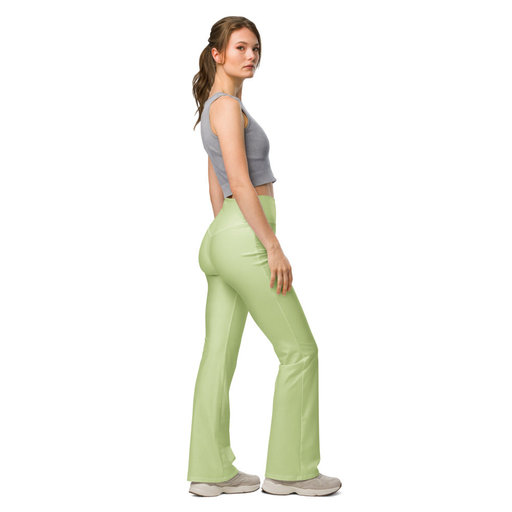 Solid leggings right view | GearBunch