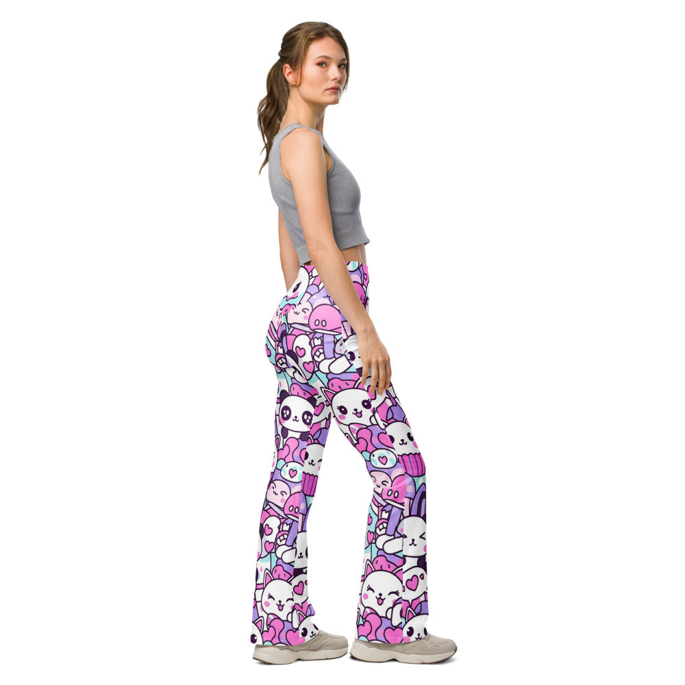 Flare leggings right view | GearBunch