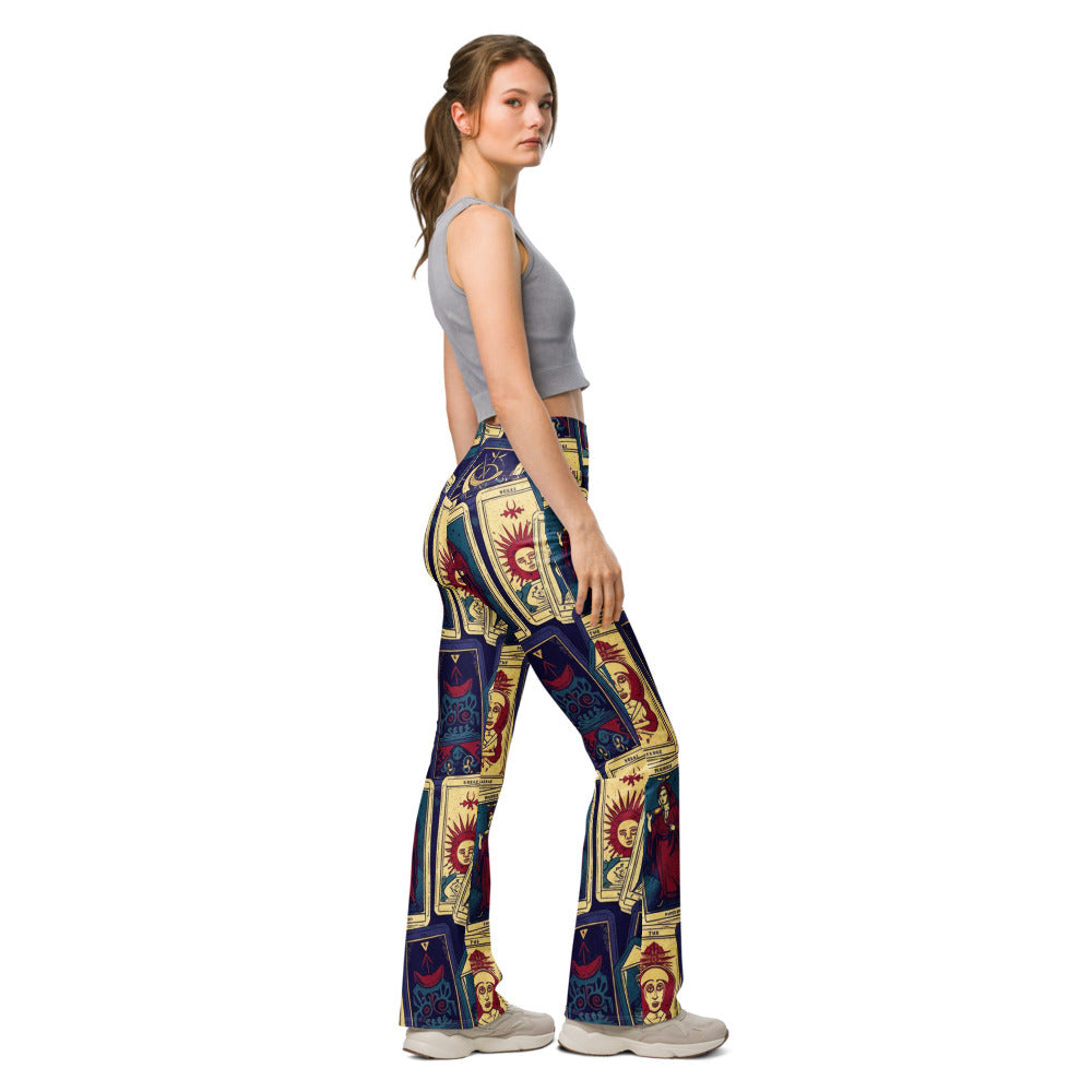 Flare leggings right view | GearBunch