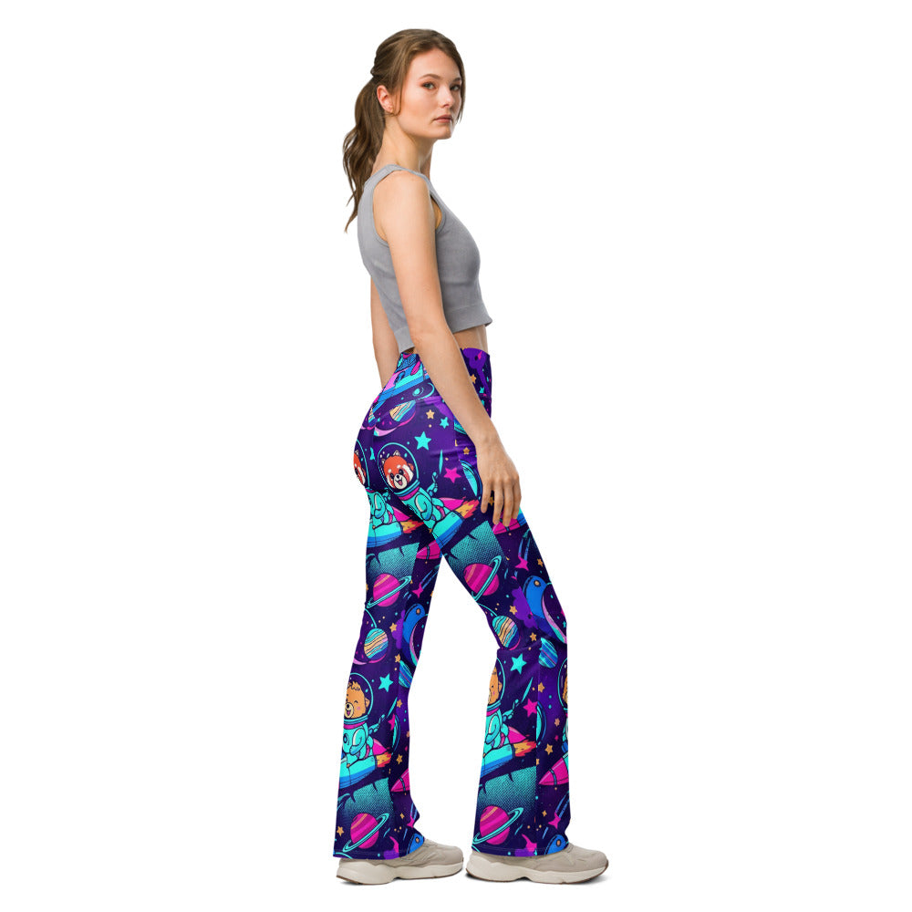 Flare leggings right view | GearBunch