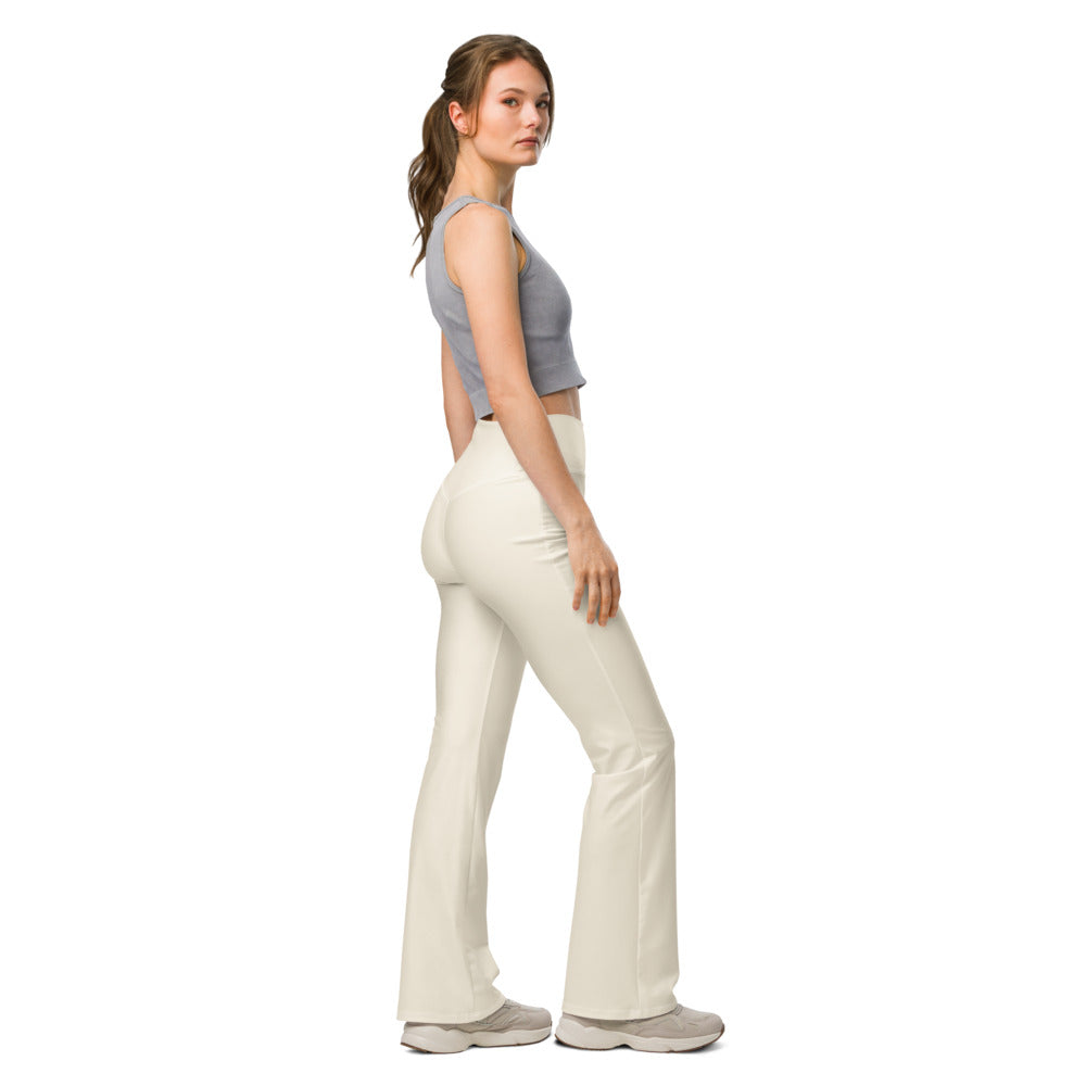 Solid leggings right view | GearBunch