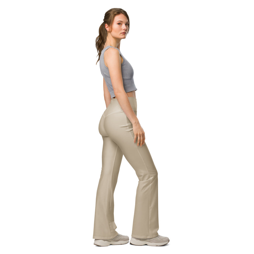Solid leggings right view | GearBunch