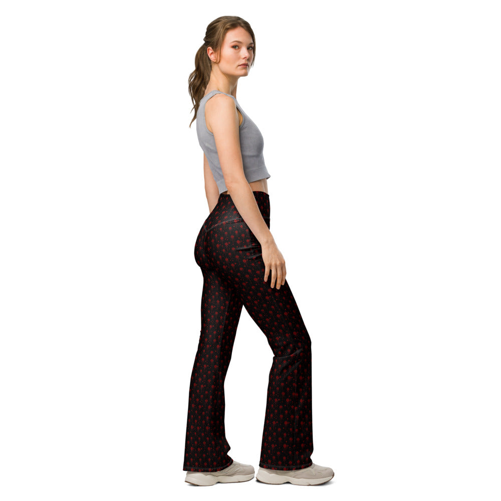 Solid leggings right view | GearBunch