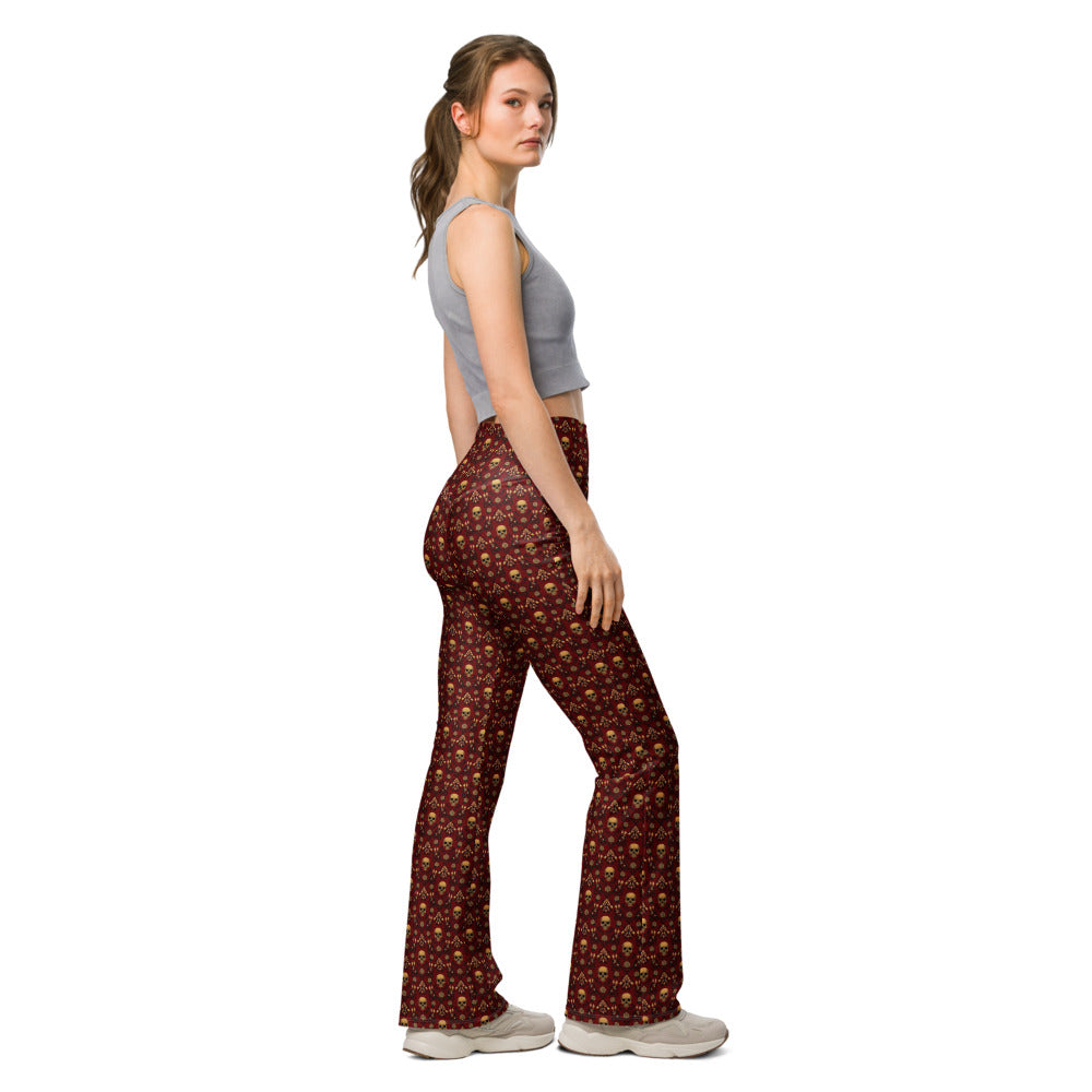 Solid leggings right view | GearBunch