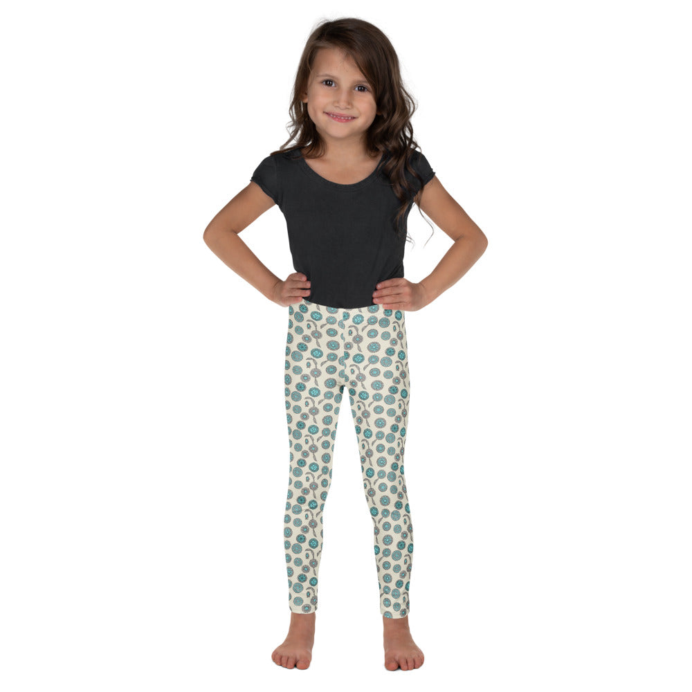 Solid leggings front view | GearBunch