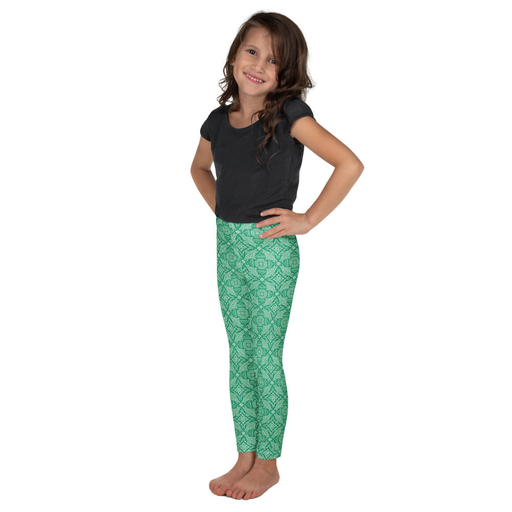 Solid leggings left view | GearBunch