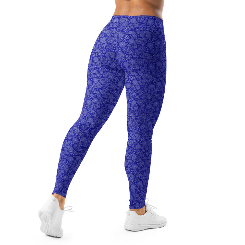Solid leggings back view | GearBunch