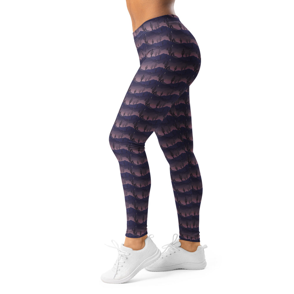 Solid leggings left view | GearBunch