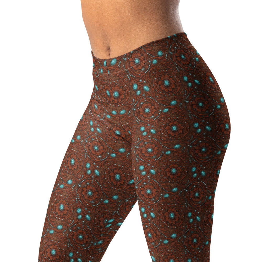 Solid leggings left front 2 view | GearBunch