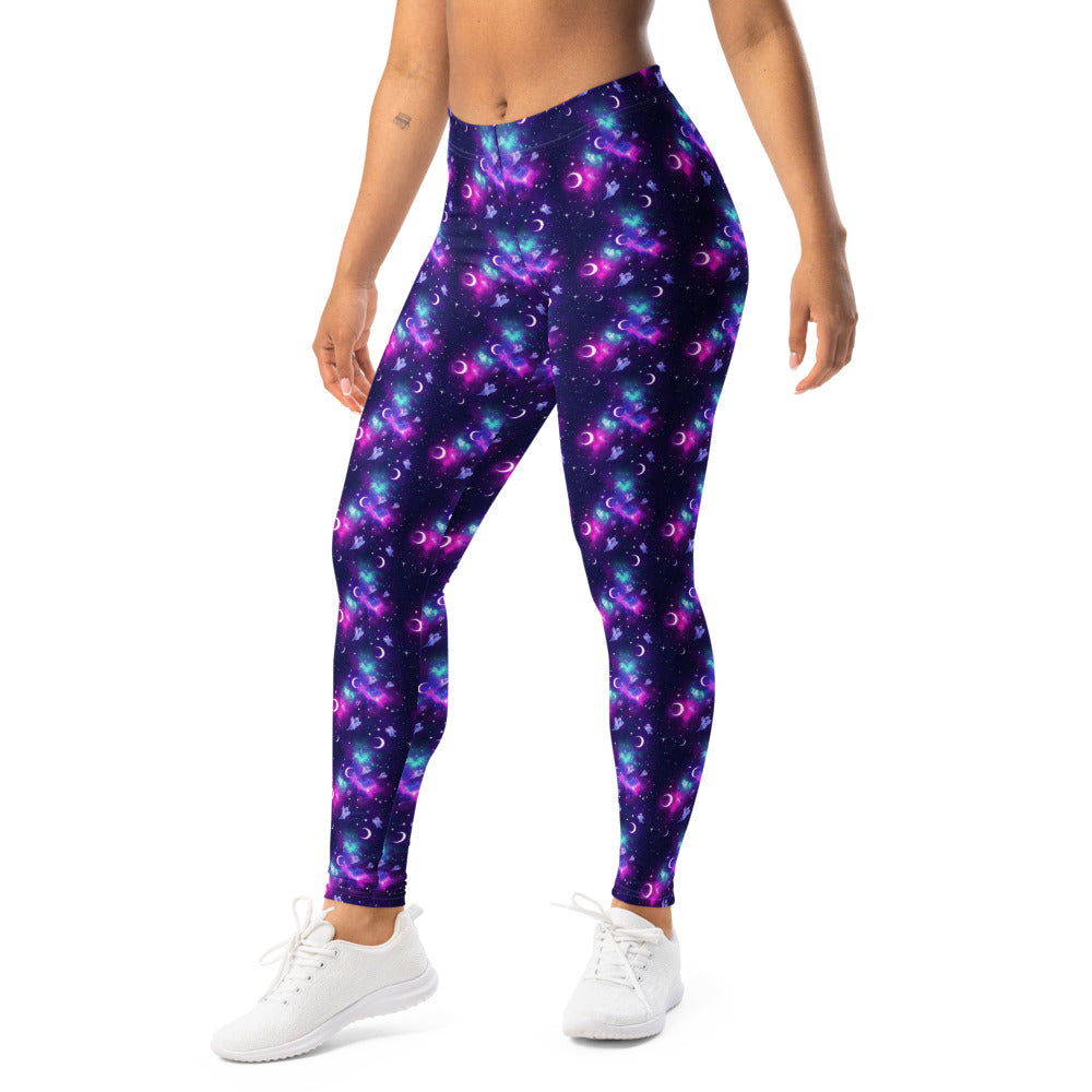 Solid leggings left front view | GearBunch