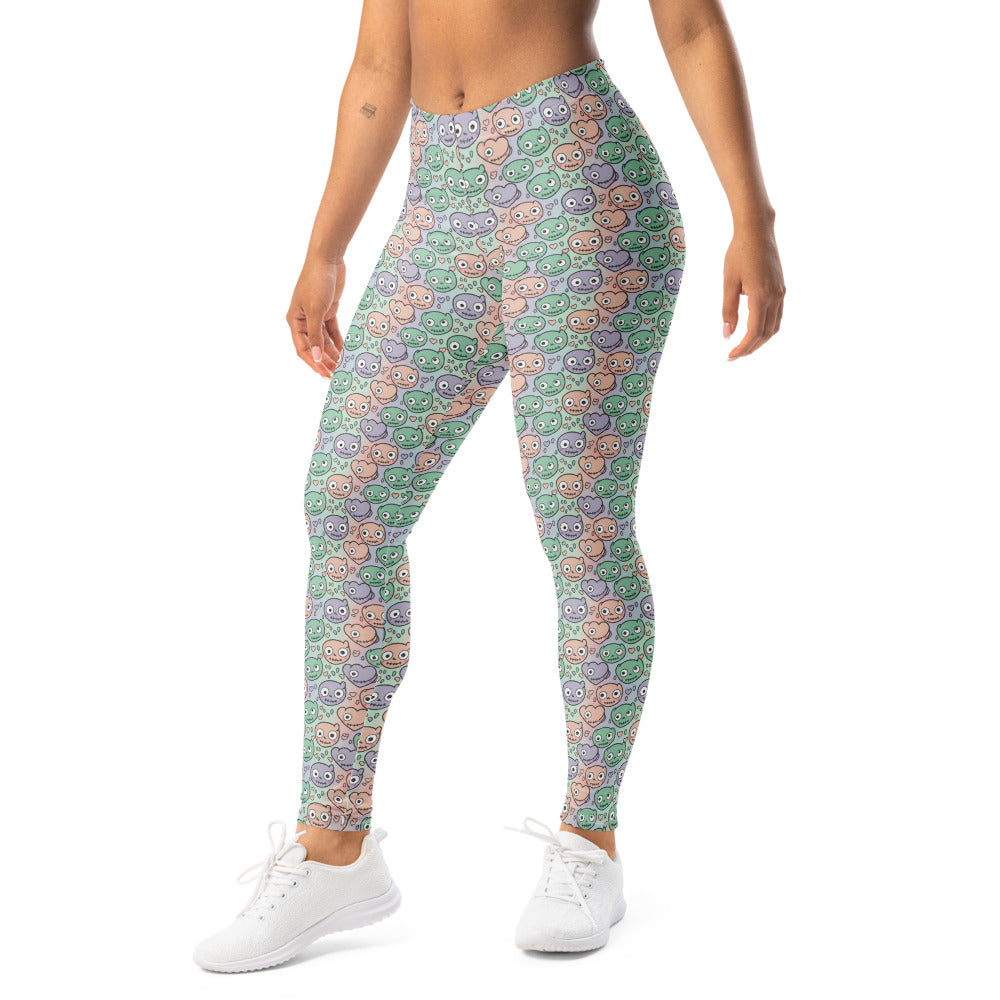 Solid leggings left front view | GearBunch