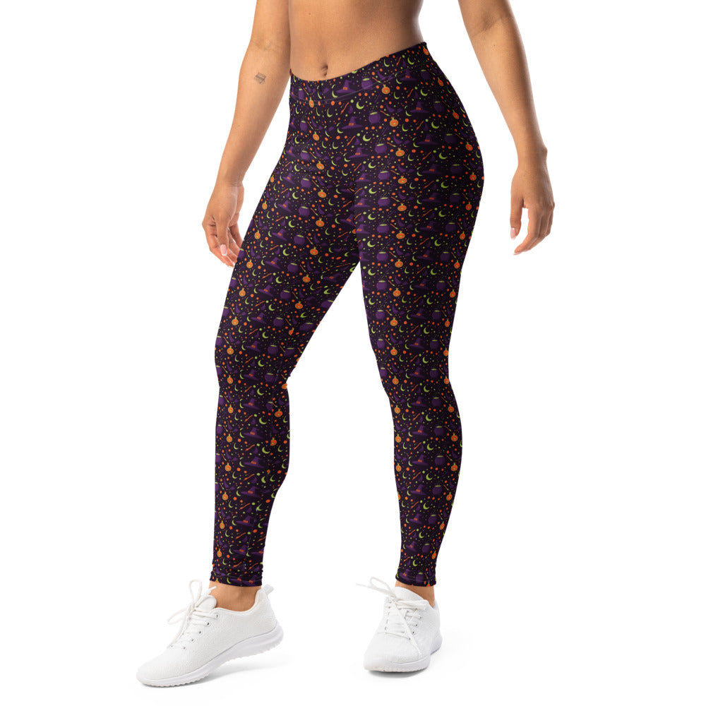 Solid leggings left front view | GearBunch