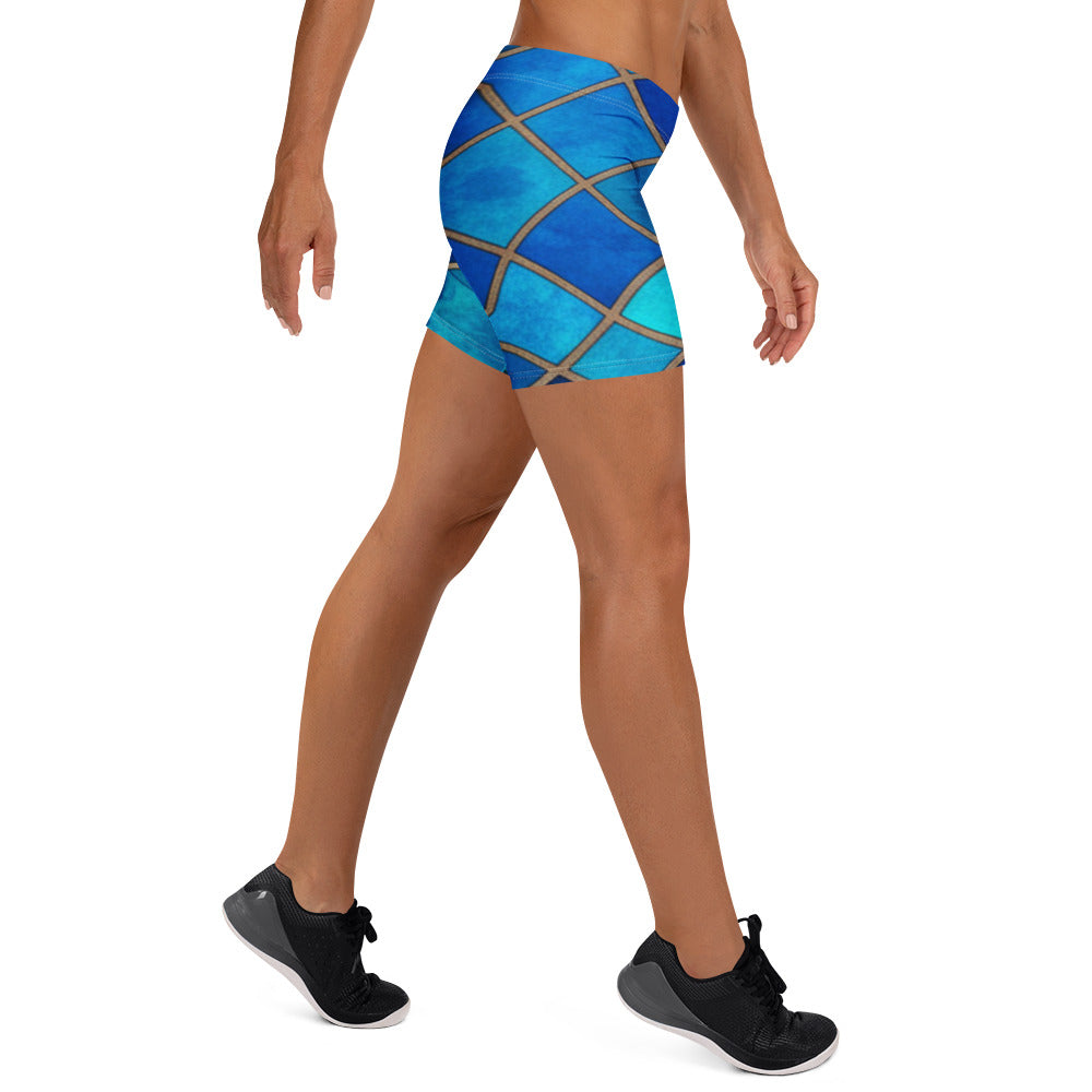 Shorts right view | GearBunch