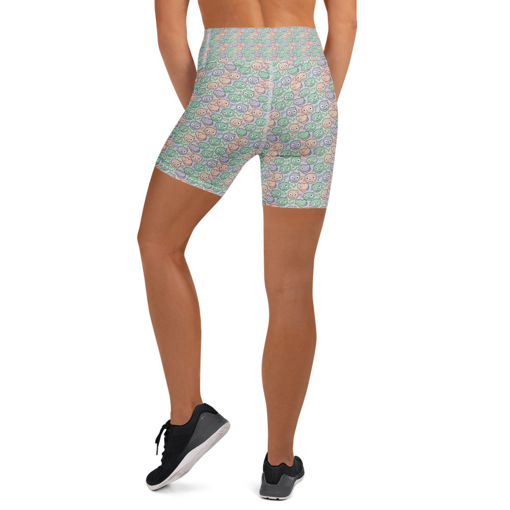 Solid leggings back view | GearBunch