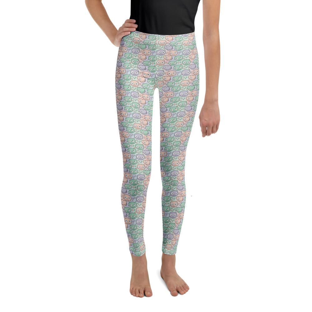 Solid leggings front view | GearBunch