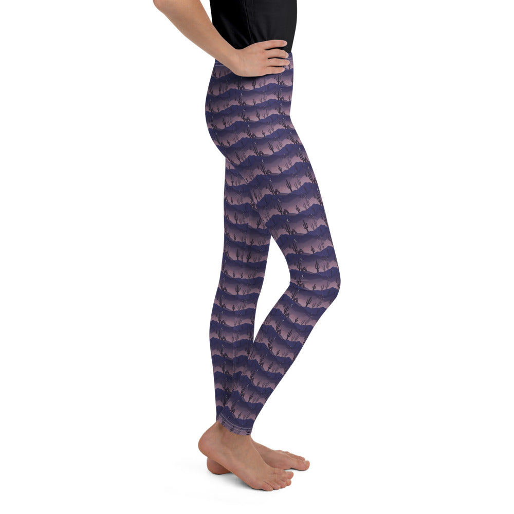 Solid leggings right view | GearBunch