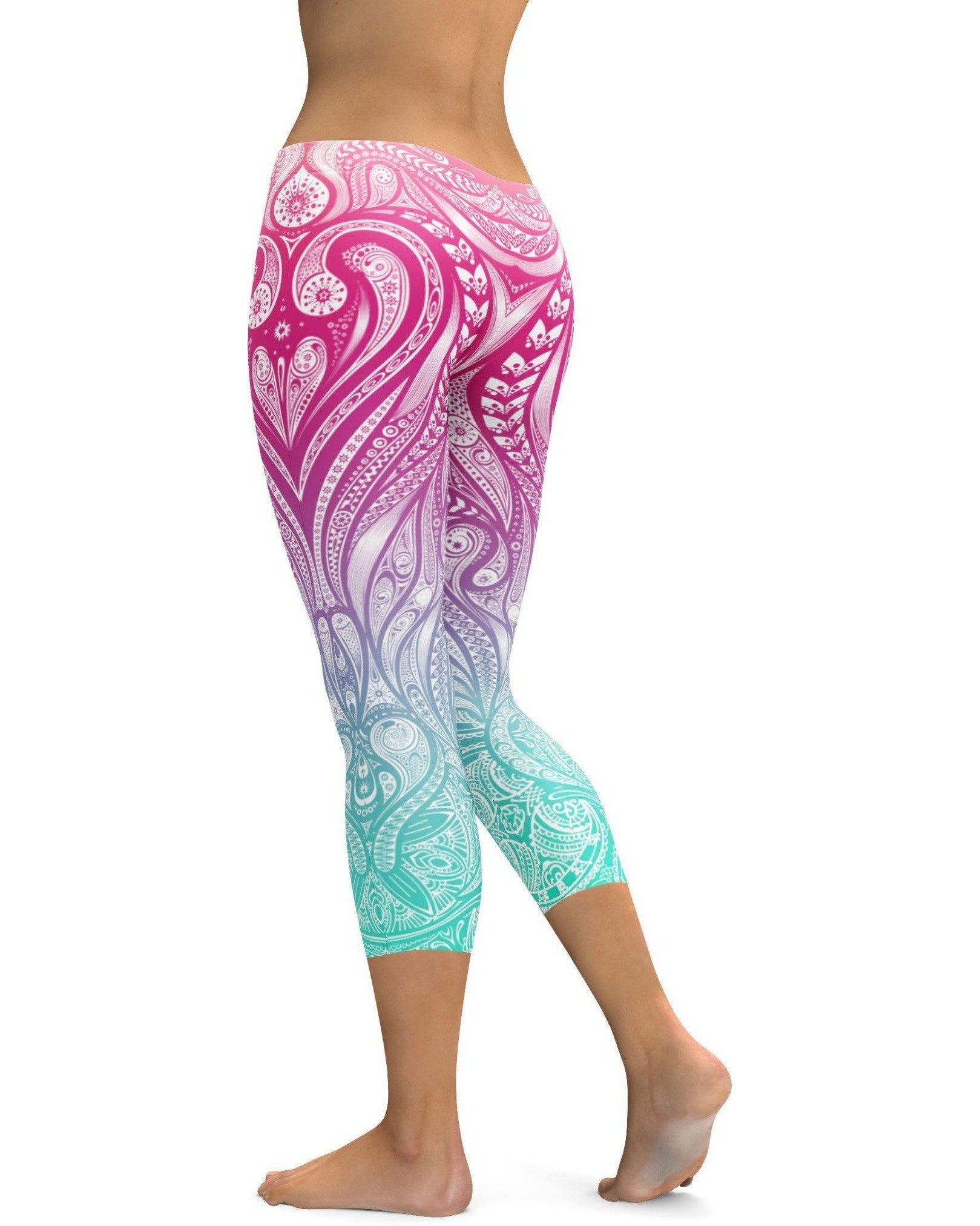 Womens Brigh Ornament Pattern Capris Leggings for gym and yoga