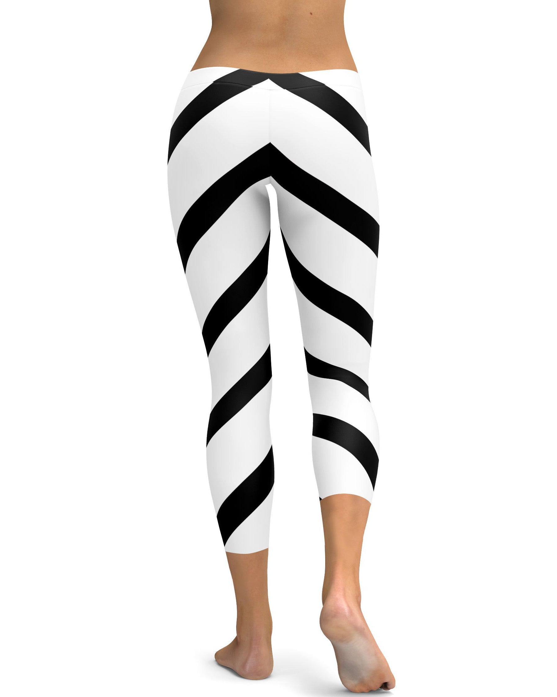 Black & White Striped Capris - GearBunch Leggings / Yoga Pants