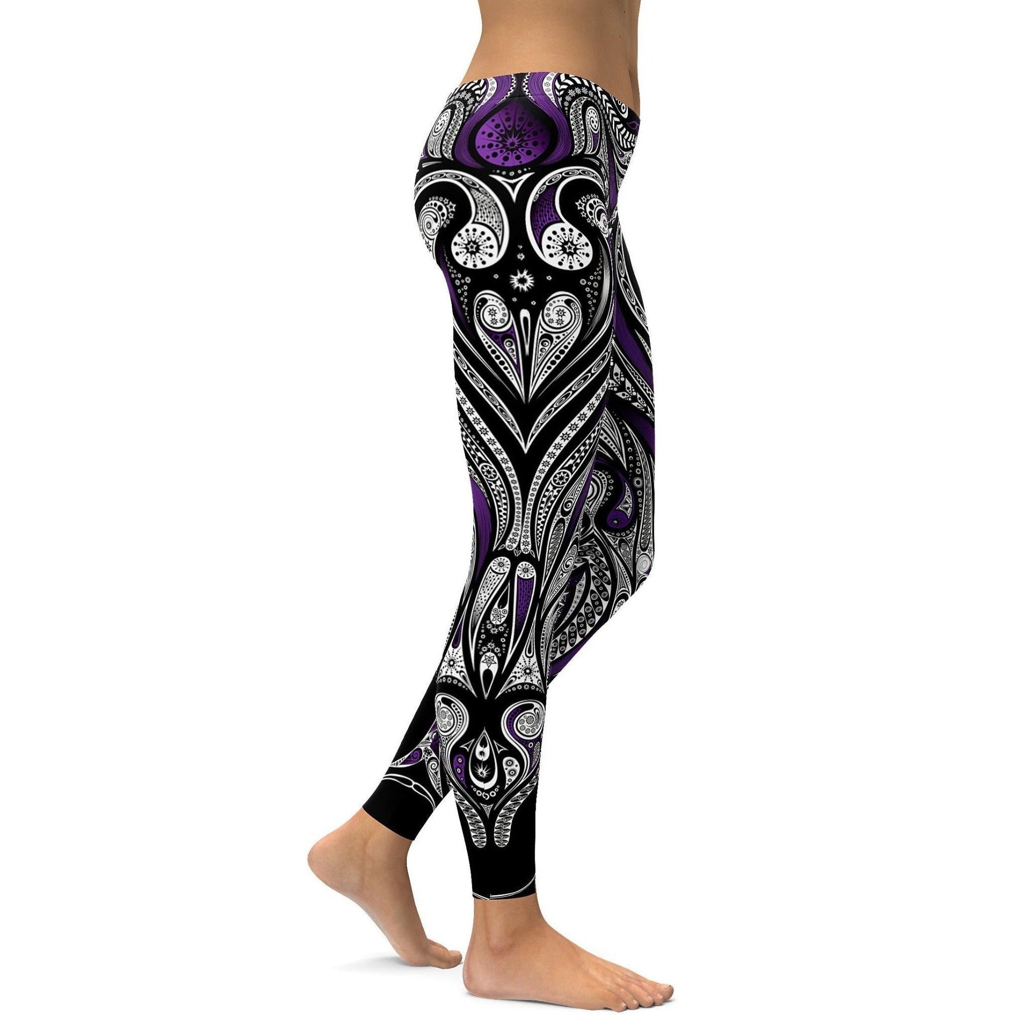 Gearbunch | Purple Ornament Pattern Leggings